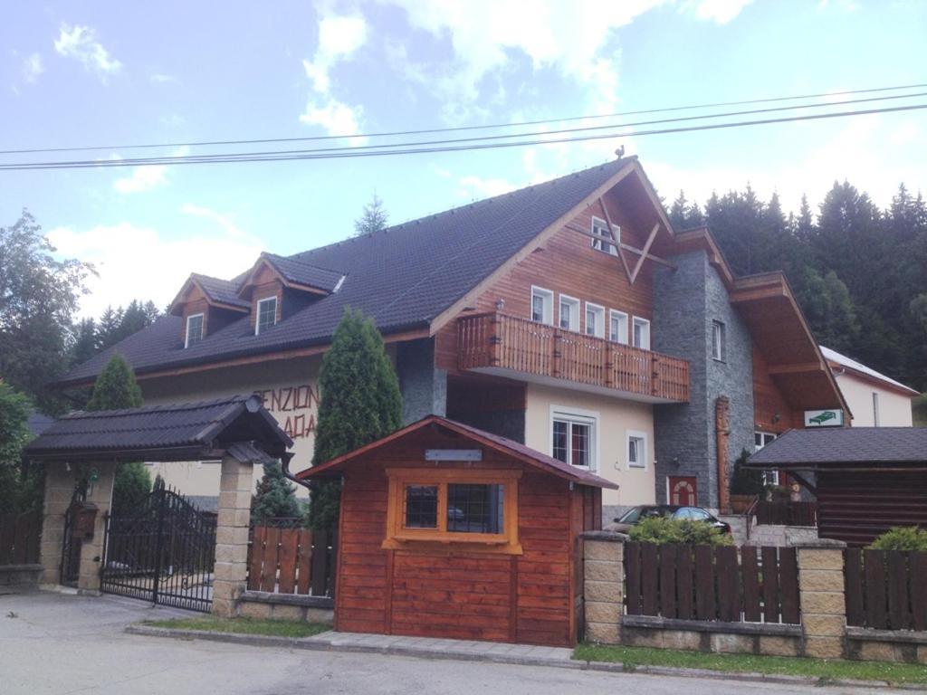 Penzion Adam - Makov Exteriér fotografie